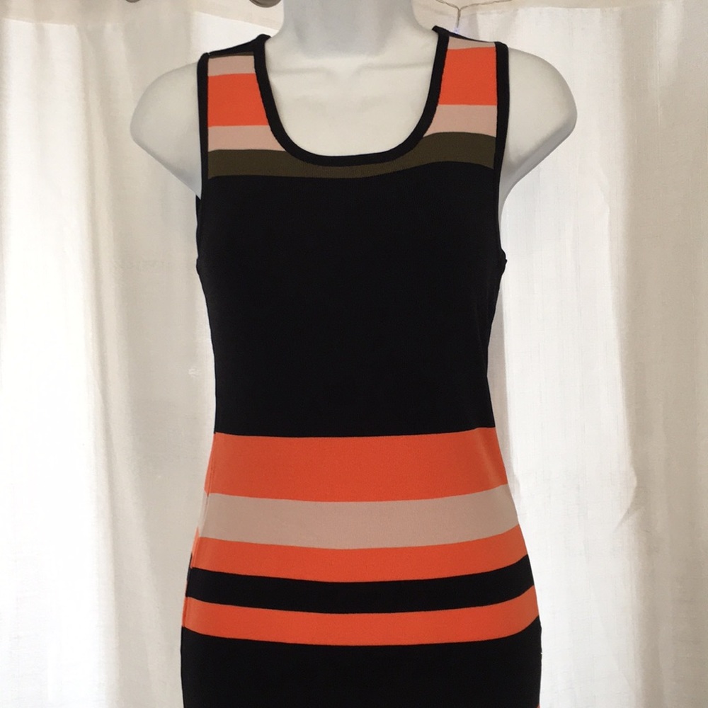 Long dress CODIGO brand size M colors blck/Paige/orange /dark green